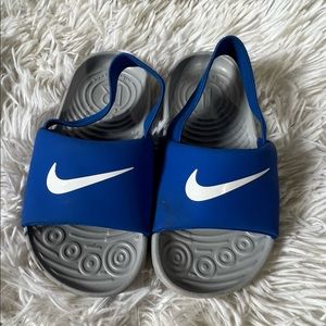 Infant/toddler Nike slides